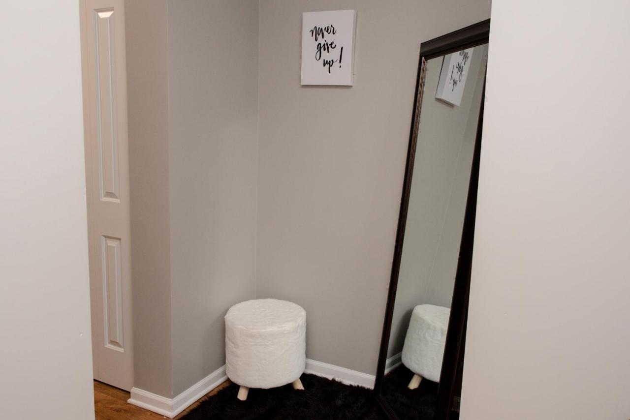 Luxurious Stay At Modern Apartment With Self Check-In Mins Frm Downtown Chicago Exterior photo