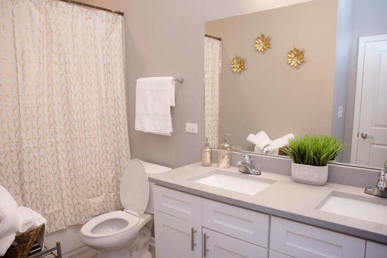 Luxurious Stay At Modern Apartment With Self Check-In Mins Frm Downtown Chicago Exterior photo