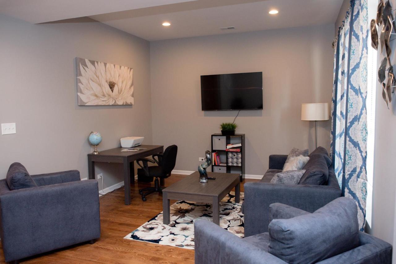 Luxurious Stay At Modern Apartment With Self Check-In Mins Frm Downtown Chicago Exterior photo